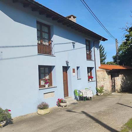 Casa Rural Casa Azul Villahormes Exterior foto