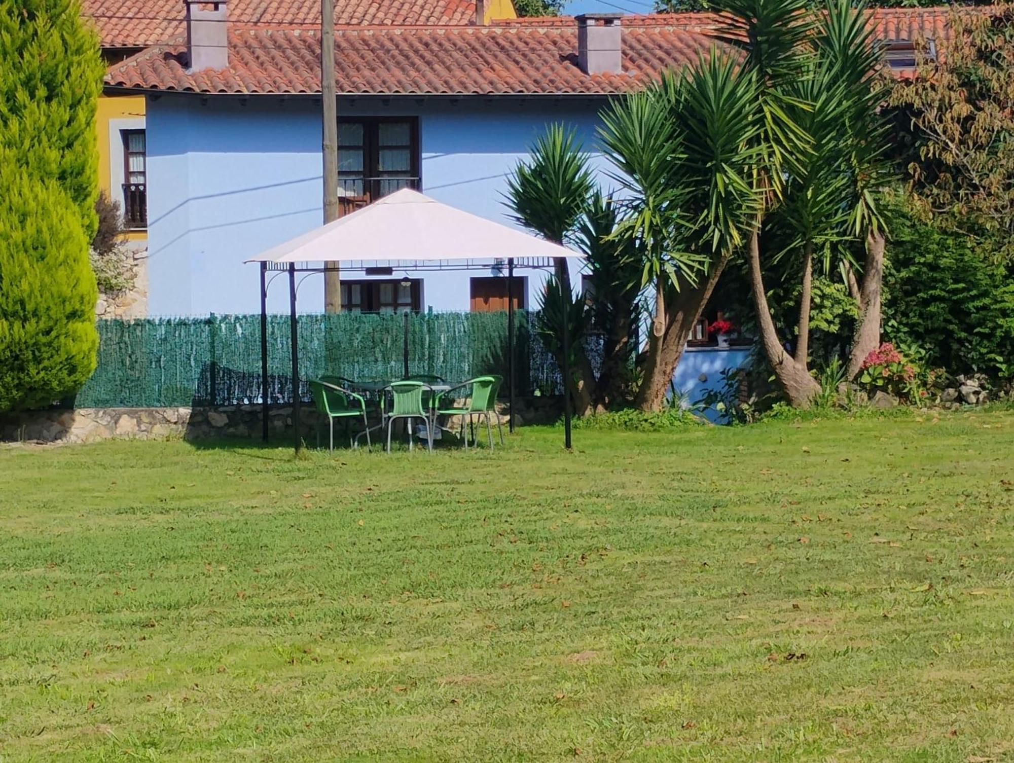 Casa Rural Casa Azul Villahormes Exterior foto